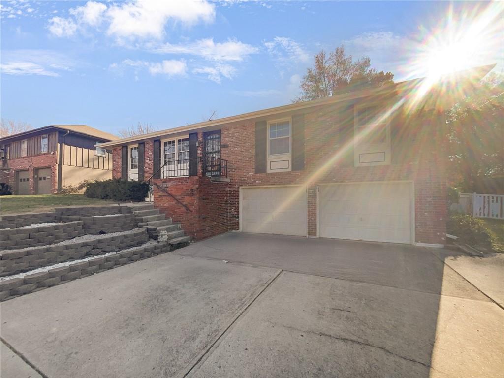 Listing Photo MLS #HMS2589663