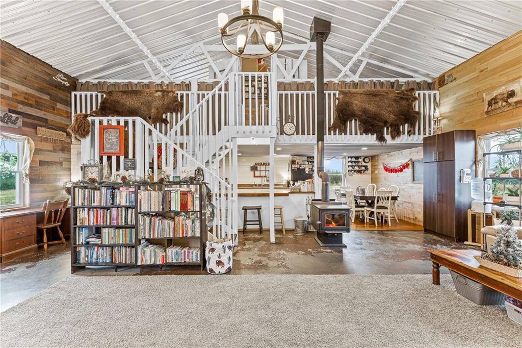 Listing Photo MLS #HMS2589780