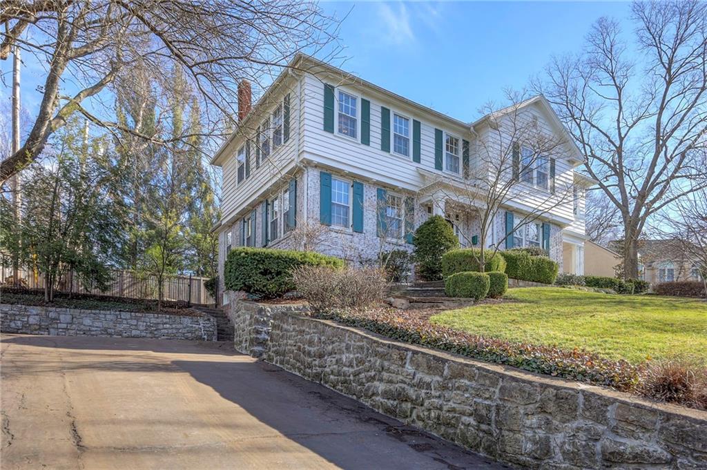 Listing Photo MLS #HMS2591196