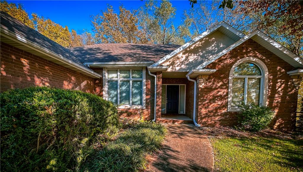 Listing Photo MLS #HMS2591449