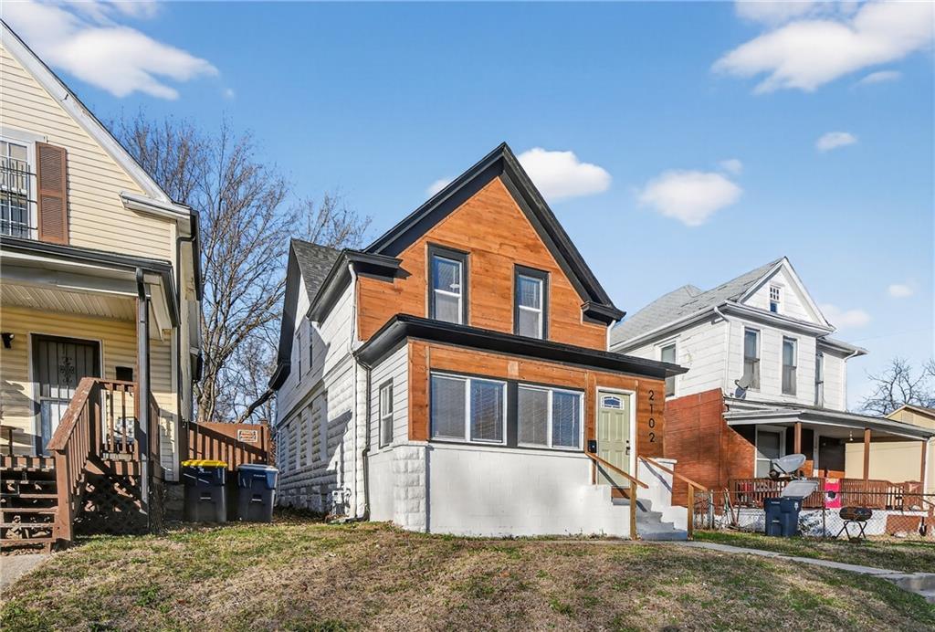 Listing Photo MLS #HMS2591937