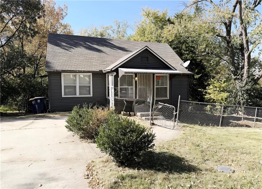 Listing Photo MLS #HMS2592203