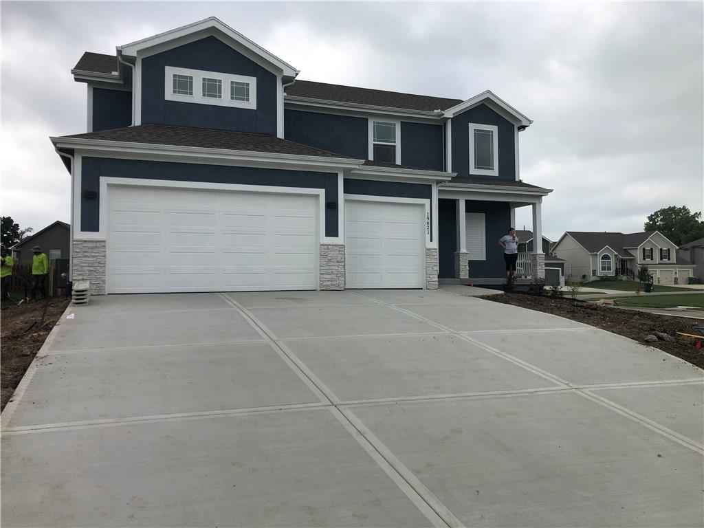 Listing Photo MLS #HMS2592346