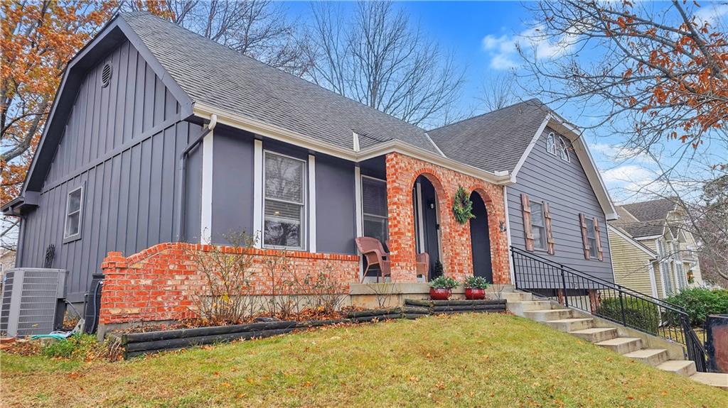 Listing Photo MLS #HMS2592481