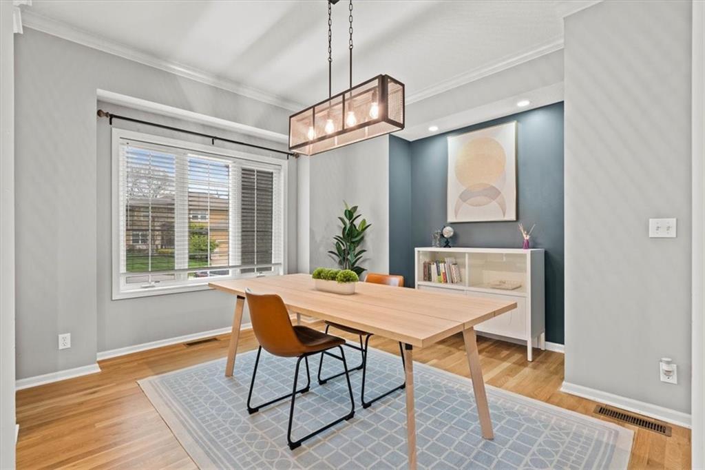 Listing Photo MLS #HMS2592644