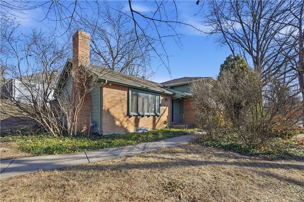 Listing Photo MLS #HMS2592751