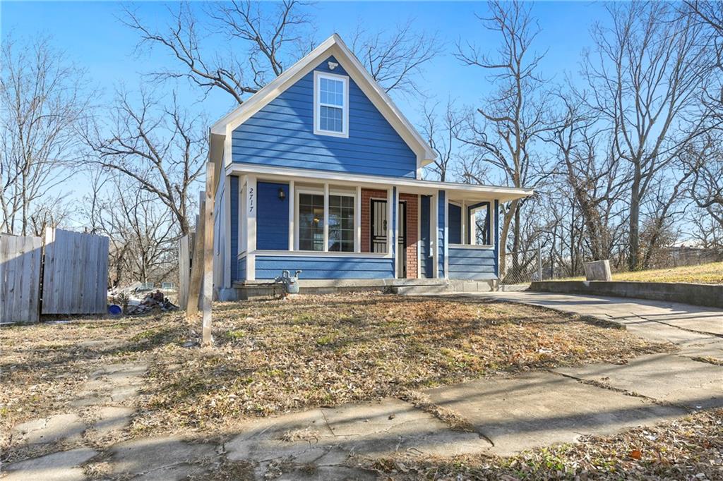 Listing Photo MLS #HMS2593068