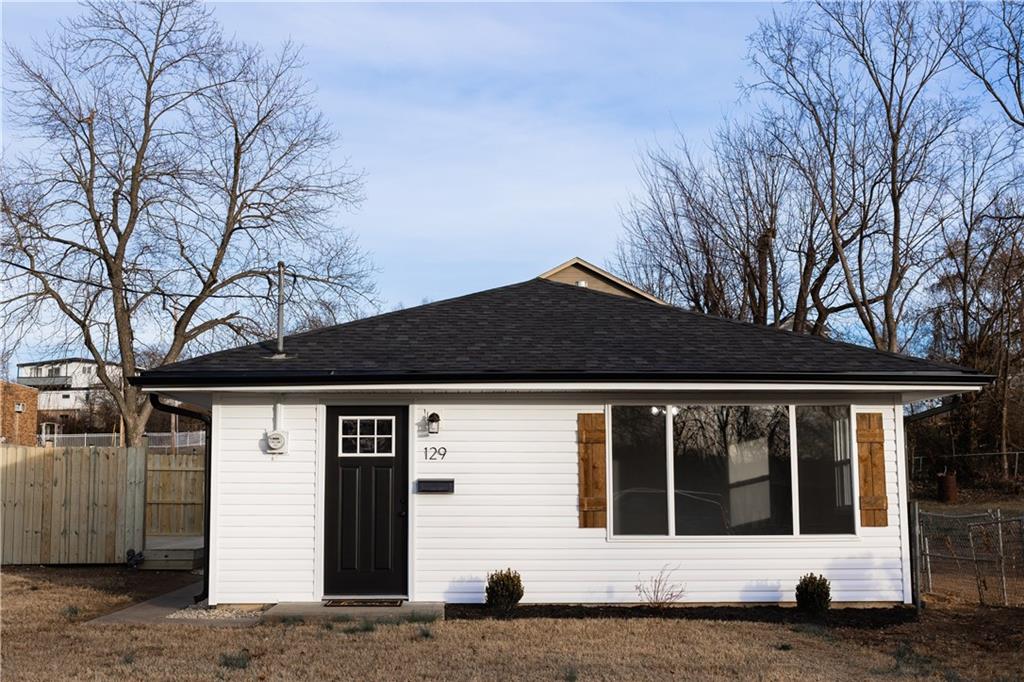 Listing Photo MLS #HMS2593098