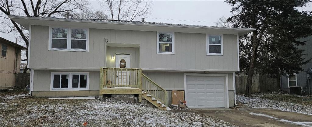 Listing Photo MLS #HMS2593171