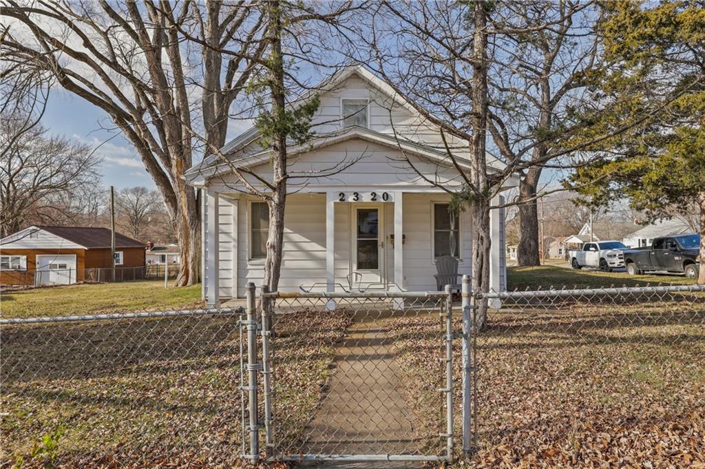 Listing Photo MLS #HMS2593230