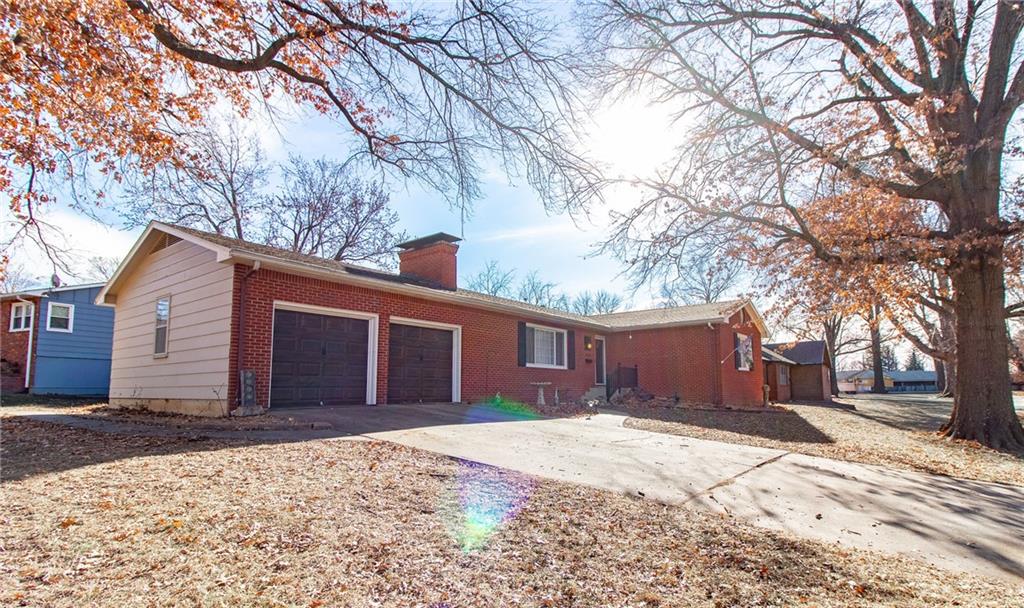 Listing Photo MLS #HMS2593276