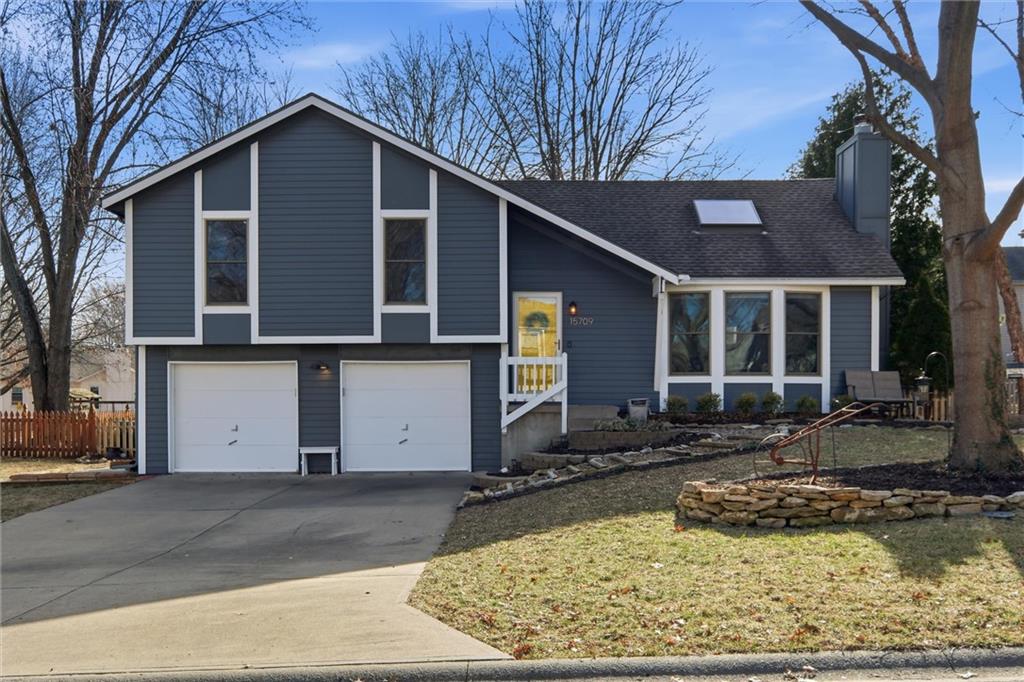 Listing Photo MLS #HMS2594313