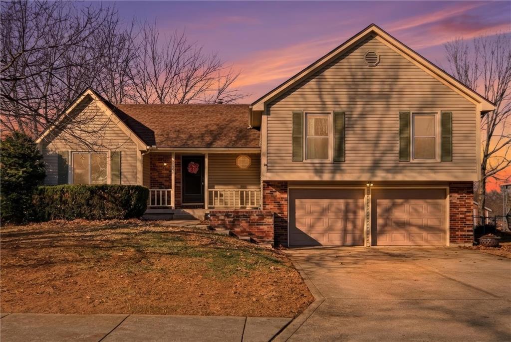 Listing Photo MLS #HMS2594358