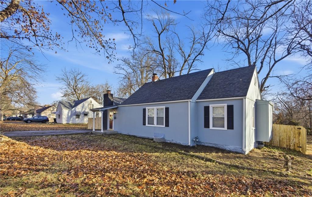 Listing Photo MLS #HMS2594422