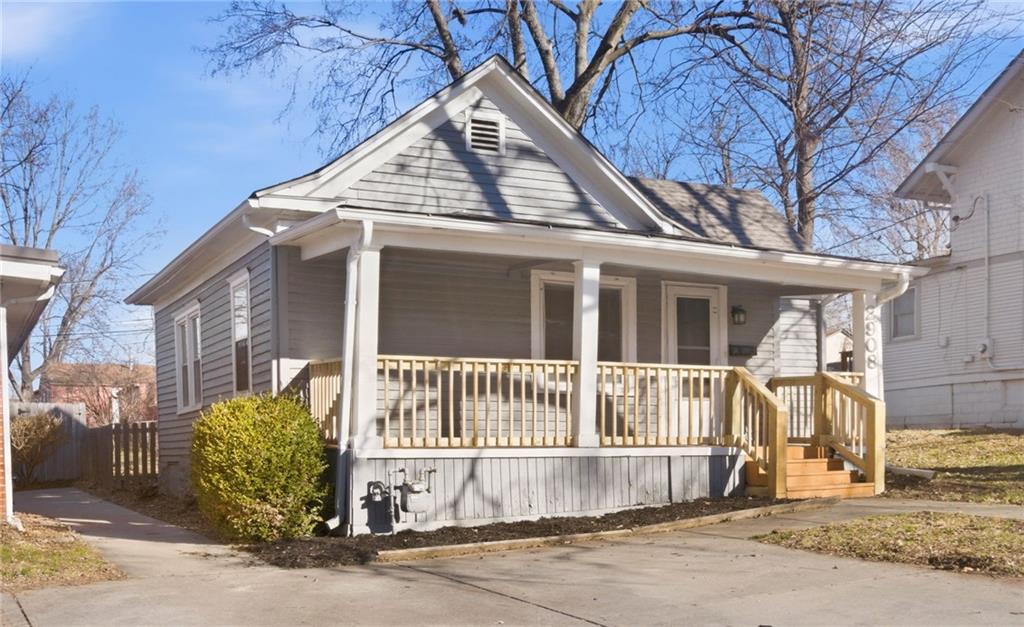 Listing Photo MLS #HMS2594678