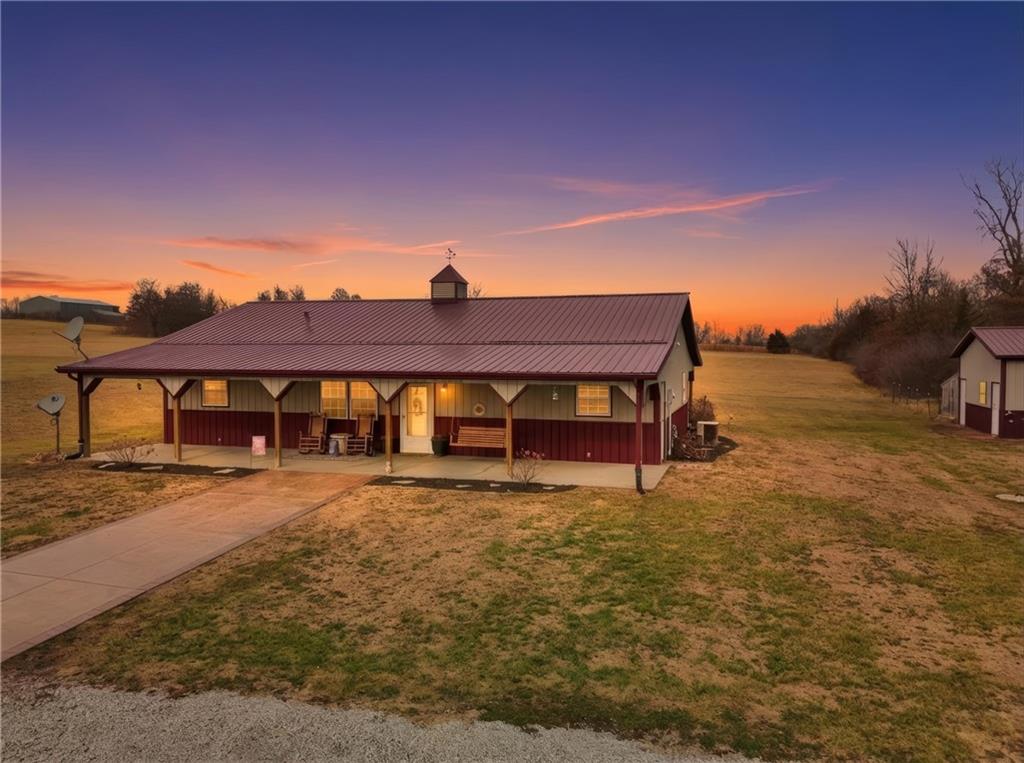 Listing Photo MLS #HMS2594785