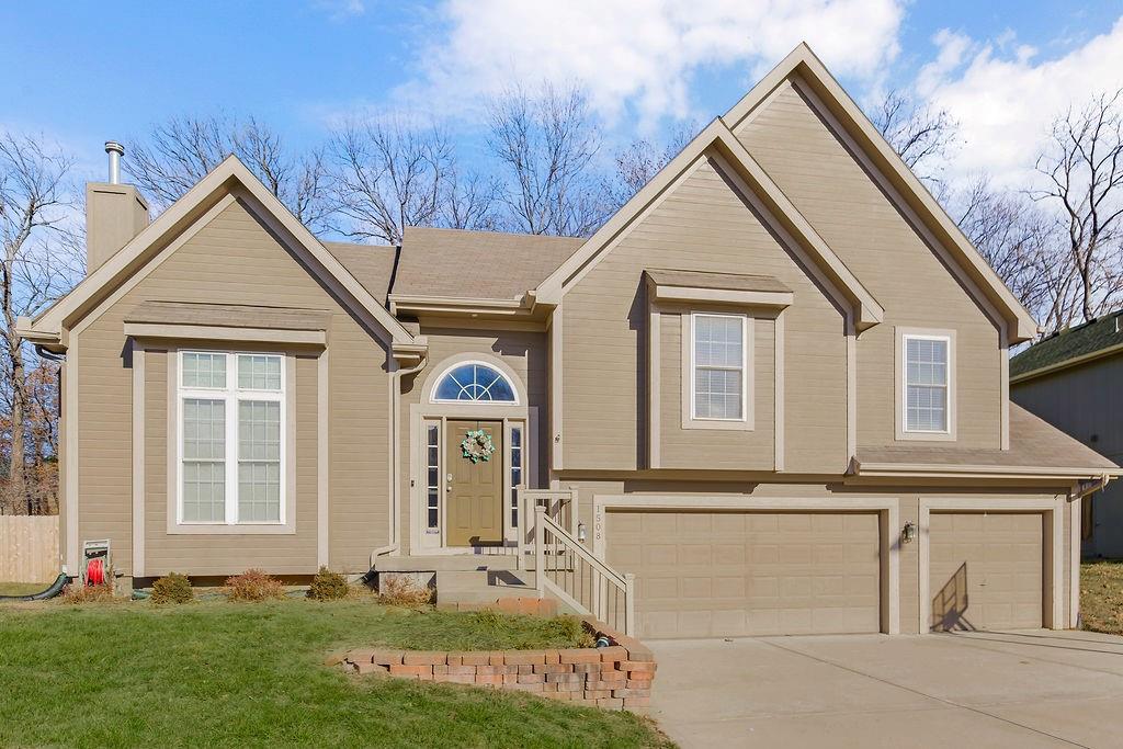 Listing Photo MLS #HMS2594789