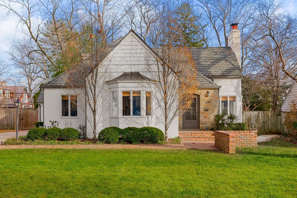 Listing Photo MLS #HMS2594890