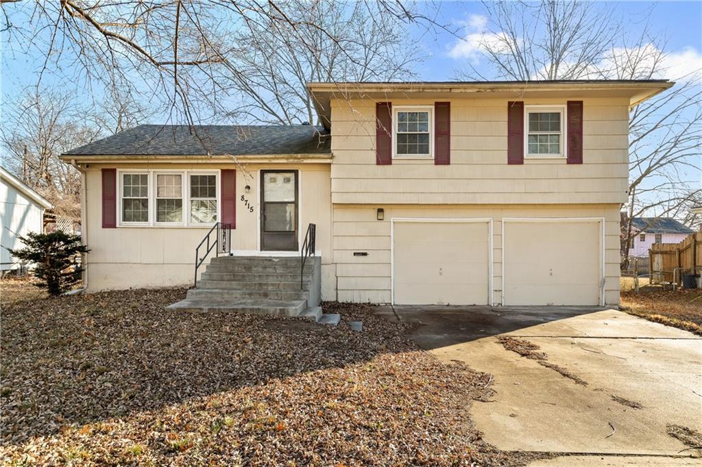 Listing Photo MLS #HMS2594947