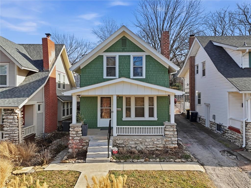 Listing Photo MLS #HMS2595108