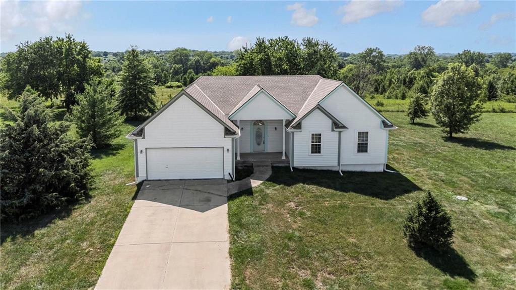 Listing Photo MLS #HMS2595327