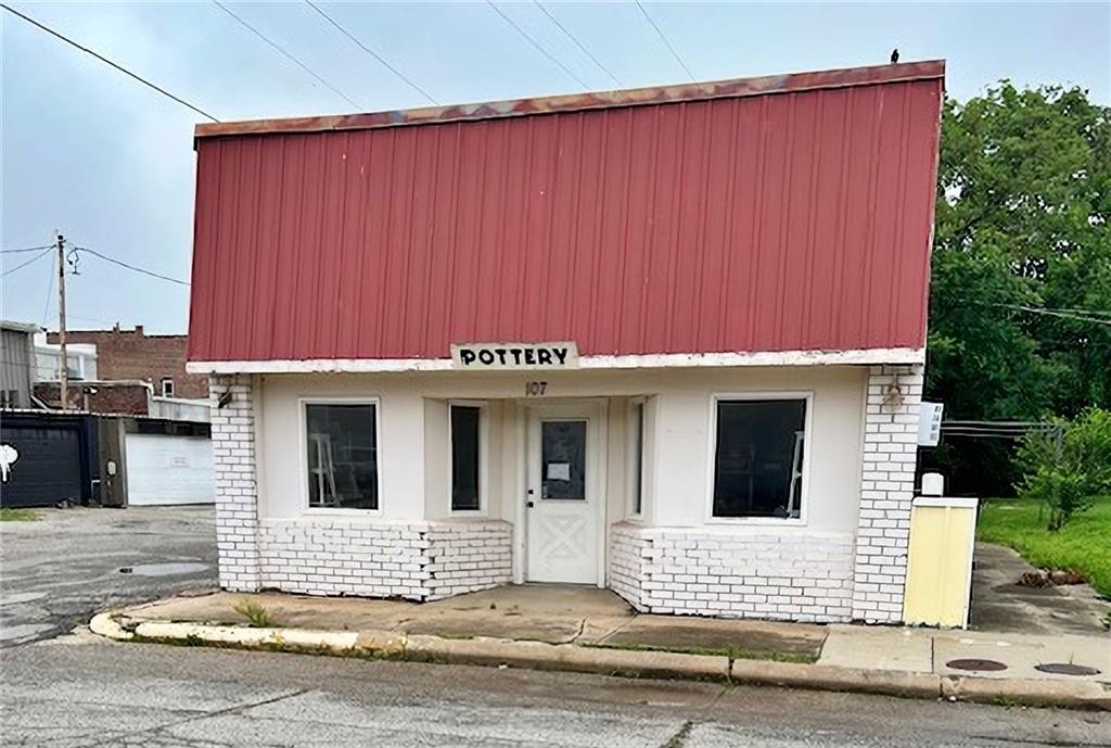 Listing Photo MLS #HMS2595399