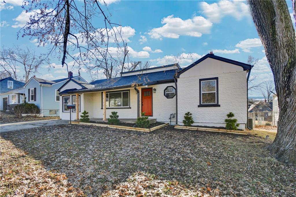 Listing Photo MLS #HMS2595889