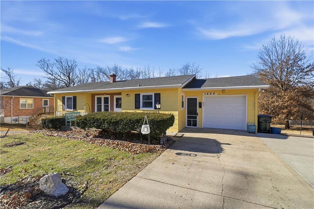 Listing Photo MLS #HMS2595998