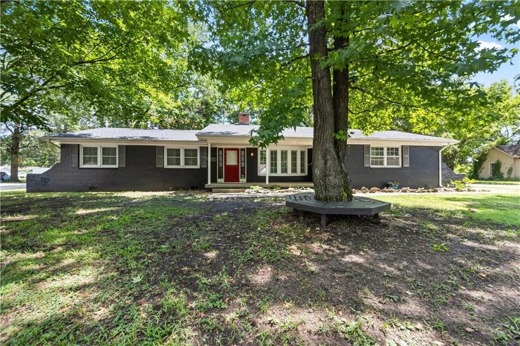 Listing Photo MLS #HMS2596295