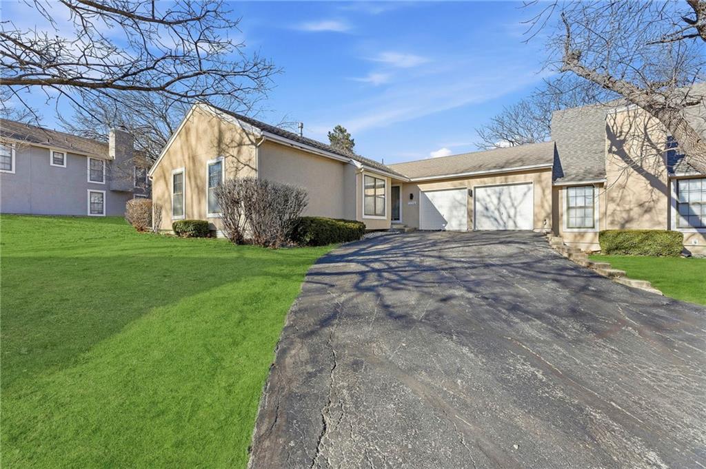 Listing Photo MLS #HMS2596428