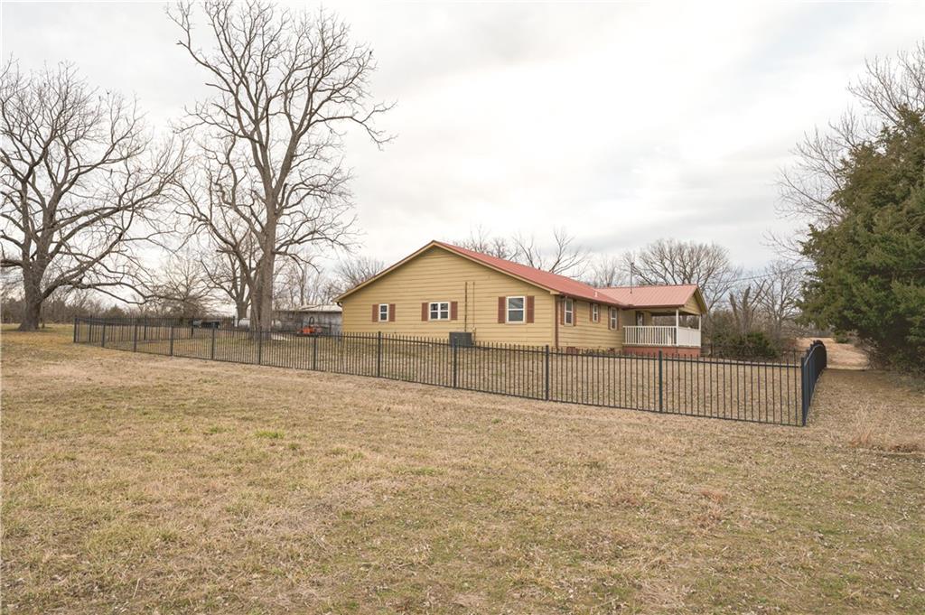 Listing Photo MLS #HMS2596642