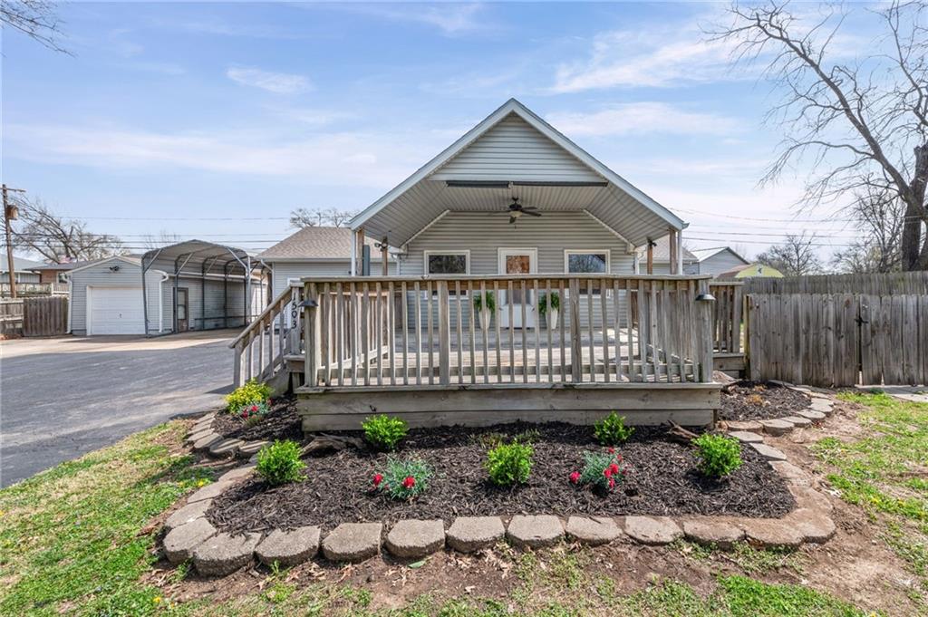 Listing Photo MLS #HMS2596811