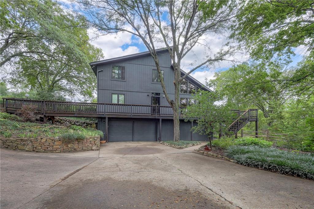 Listing Photo MLS #HMS2596897