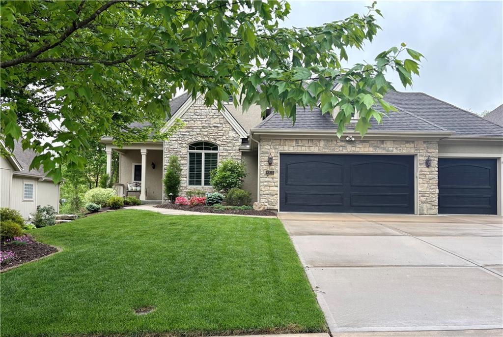 Listing Photo MLS #HMS2597377