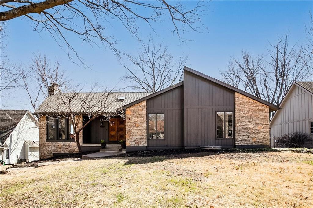 Listing Photo MLS #HMS2597382