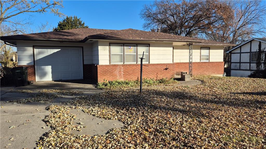 Listing Photo MLS #HMS2597755