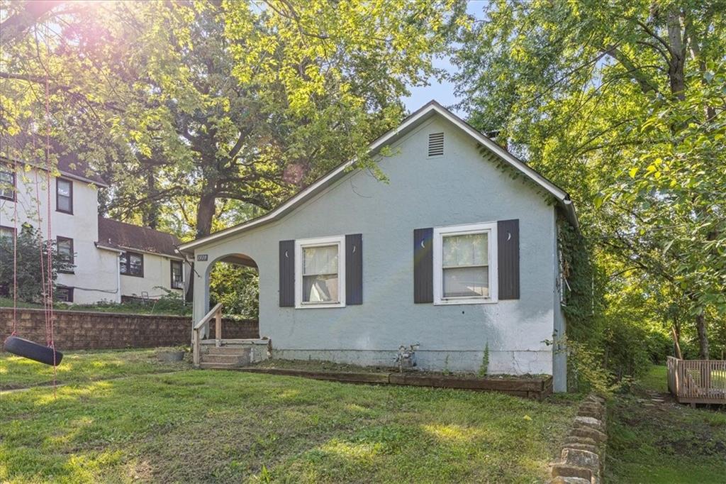 Listing Photo MLS #HMS2597923