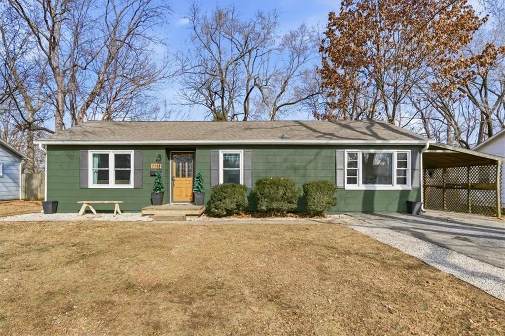 Listing Photo MLS #HMS2598881