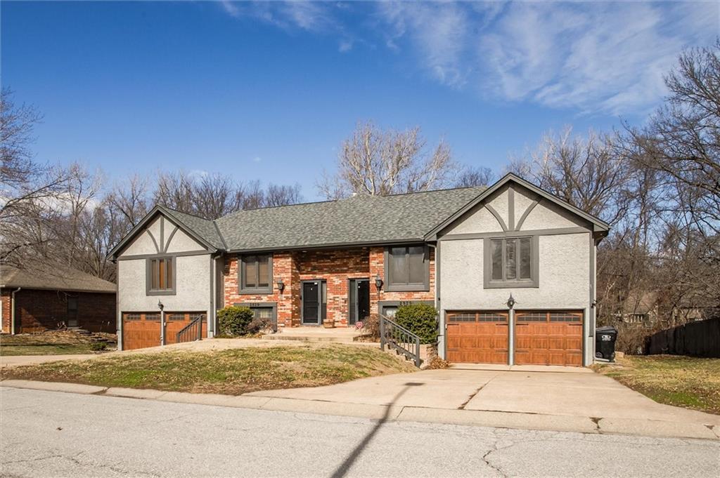 Listing Photo MLS #HMS2601260