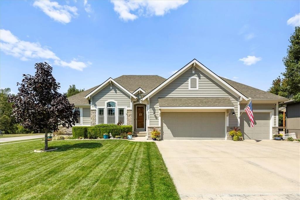 Listing Photo MLS #HMS2601448