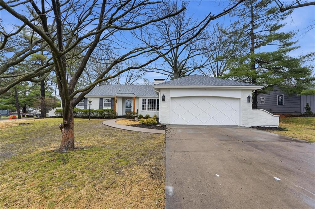 Listing Photo MLS #HMS2601664