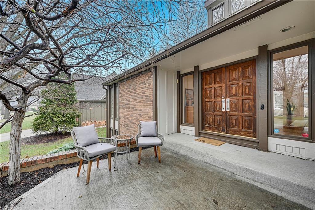 Listing Photo MLS #HMS2601947