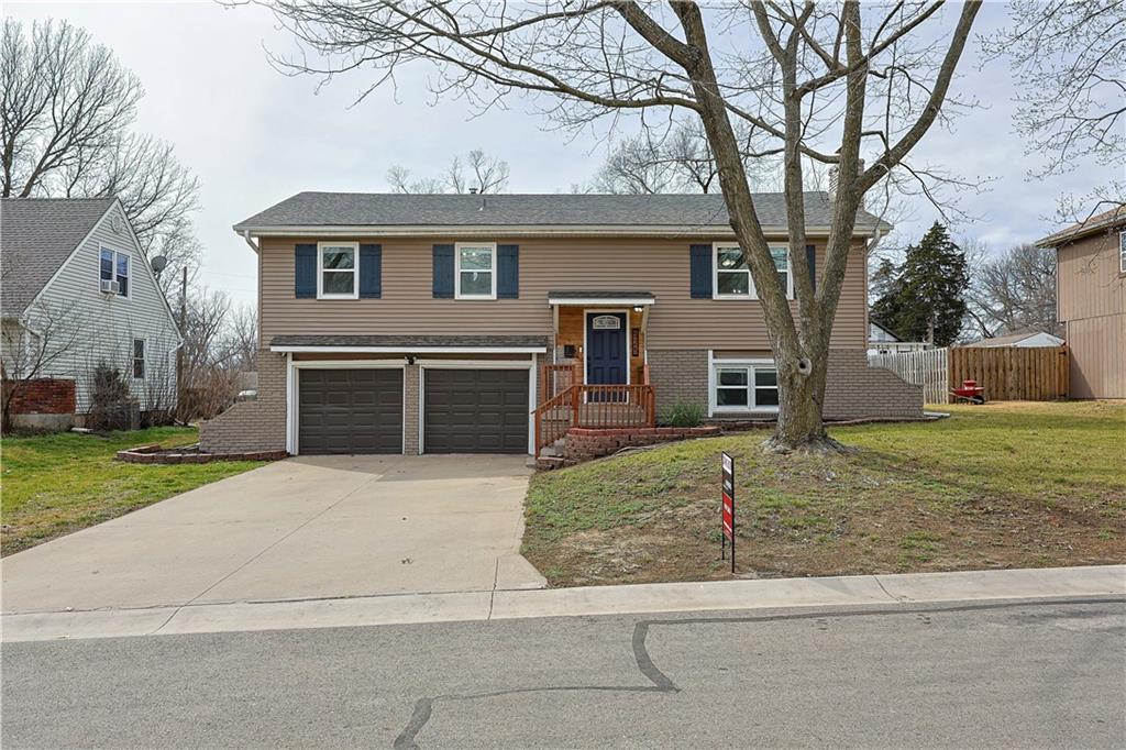 Listing Photo MLS #HMS2602034