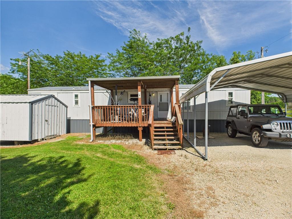 Listing Photo MLS #HMS2602055