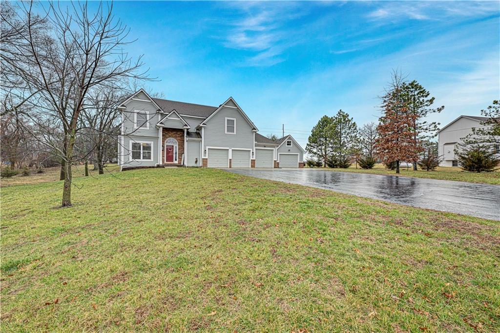 Listing Photo MLS #HMS2602194