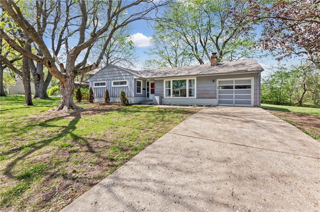 Listing Photo MLS #HMS2602218