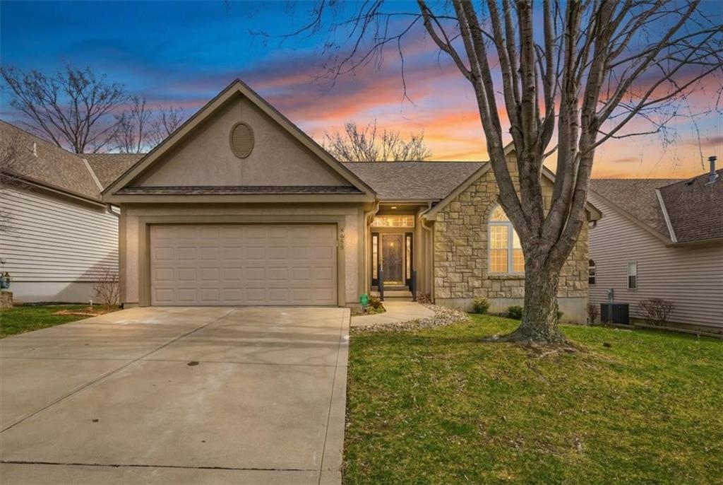 Listing Photo MLS #HMS2602392