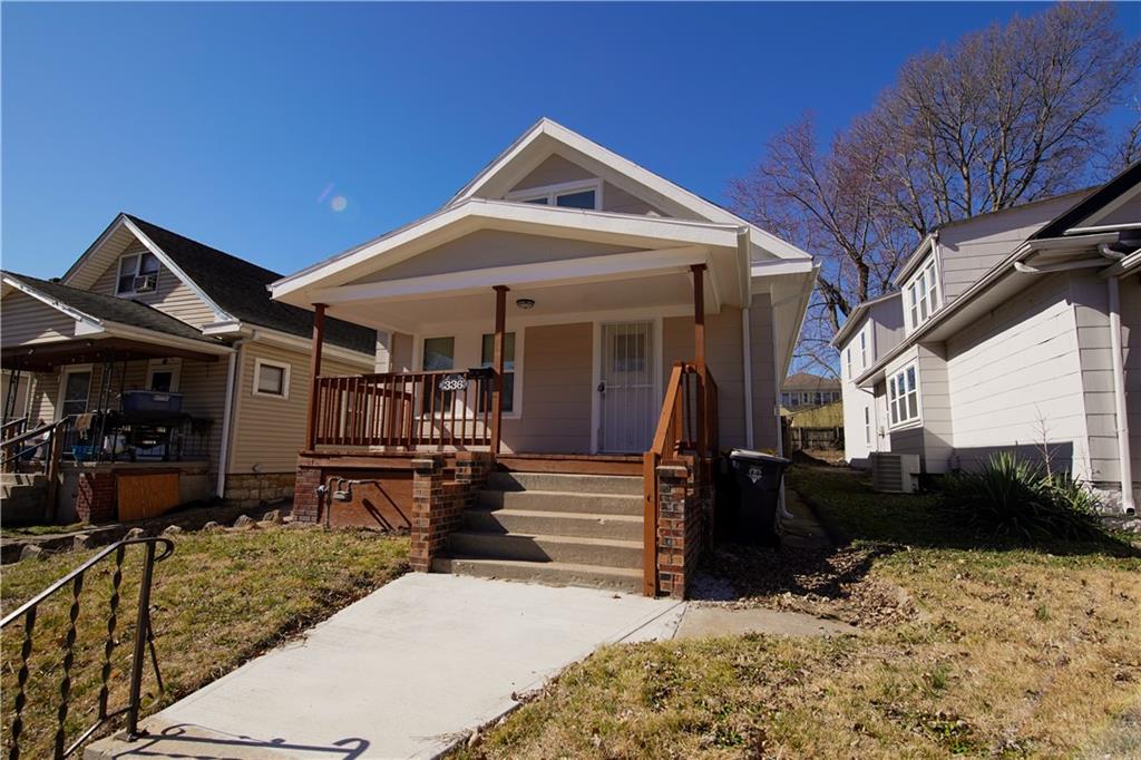 Listing Photo MLS #HMS2602872