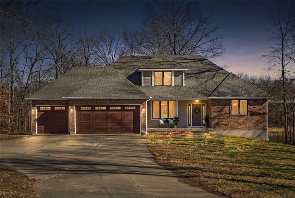 Listing Photo MLS #HMS2602924