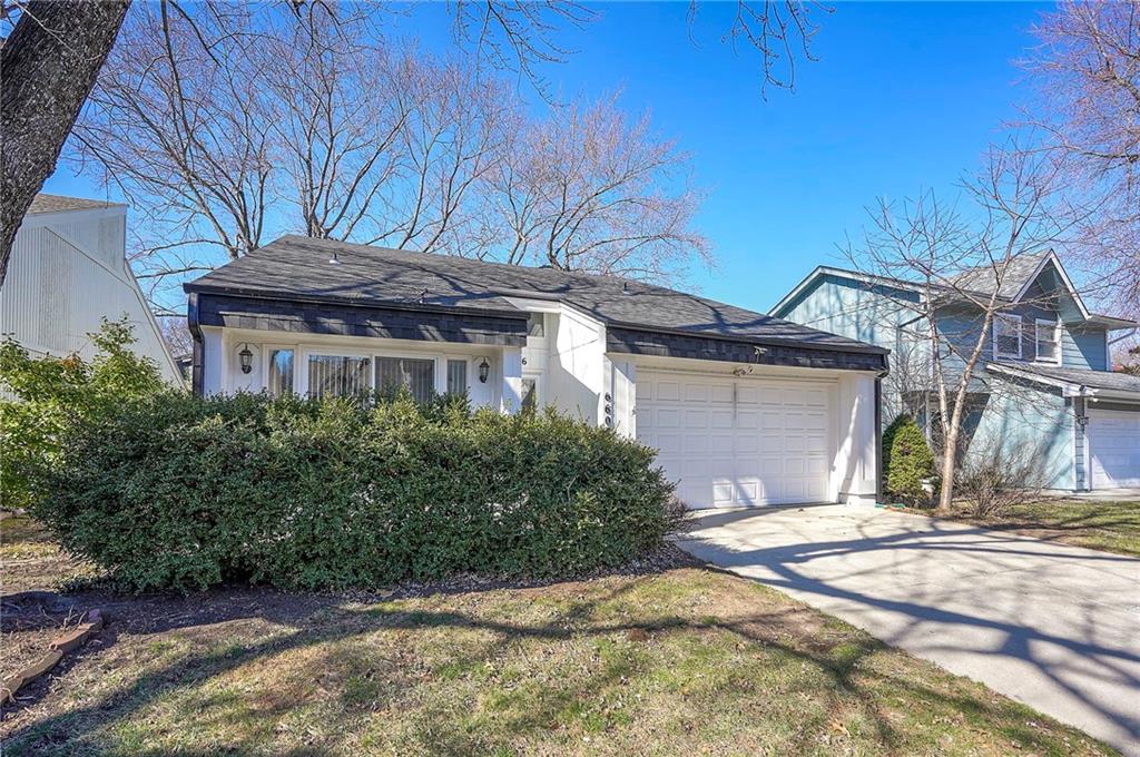 Listing Photo MLS #HMS2603123